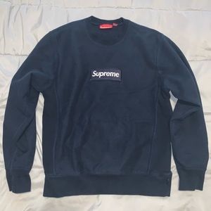 Supreme sweatshirt